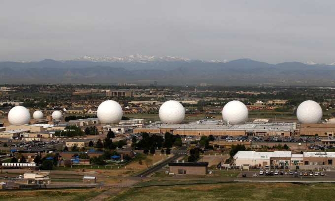 Hệ thống cảnh báo sớm của SPACECOM tại căn cứ không quân Buckley ở bang Colorado hồi năm 2012. Ảnh: Reuters