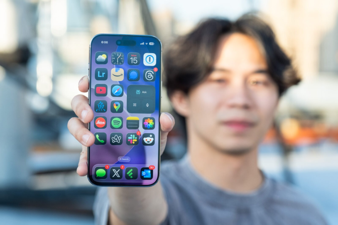 Khả năng hiển thị ngoài trời của iPhone Air. Ảnh: Gizmodo