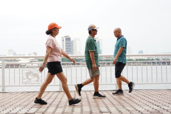 7 Thói Quen Sống Lâu Khỏe Mạnh: Bí Quyết Đơn Giản