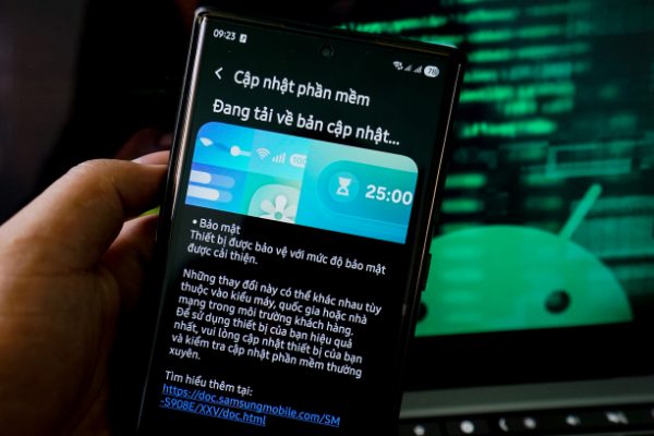 Samsung Galaxy: Bản vá khẩn cấp cho smartphone