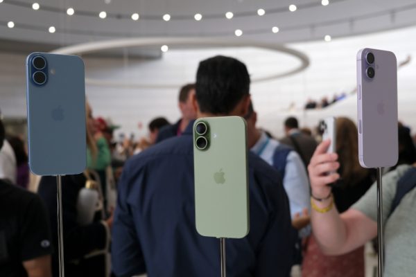 iPhone 17 Giá Rẻ Bất Ngờ: Cháy Hàng?