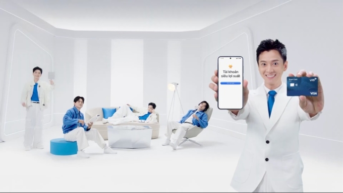 Ba anh trai Ngô Kiến Huy, Vương Bình và Bùi Trường Linh xuất hiện trong iTVC của Bộ đôi Sinh Lời. Ảnh: VIB