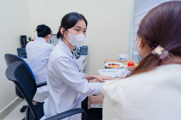 Stress gây tăng cân mất kiểm soát: Giải pháp nào?