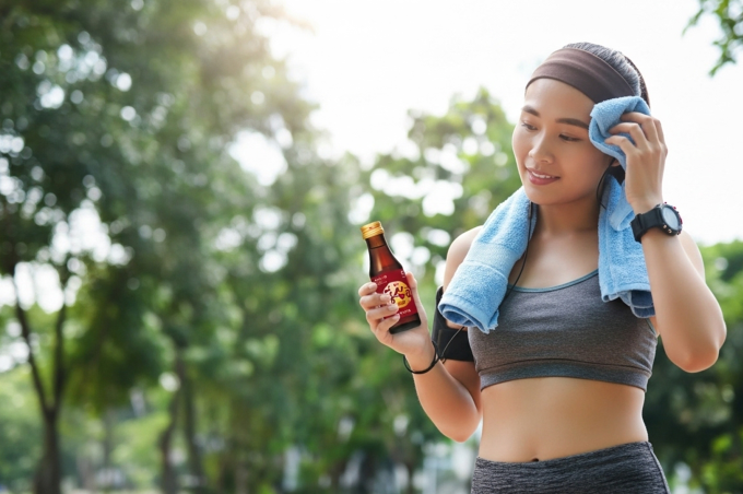 Runner tập luyện, thi đấu với hỗ trợ từ nước hồng sâm. Ảnh: TSP