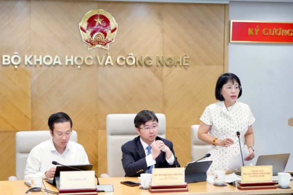 Chuyển đổi số cấp xã: Giải quyết bài toán thiếu nhân lực IT