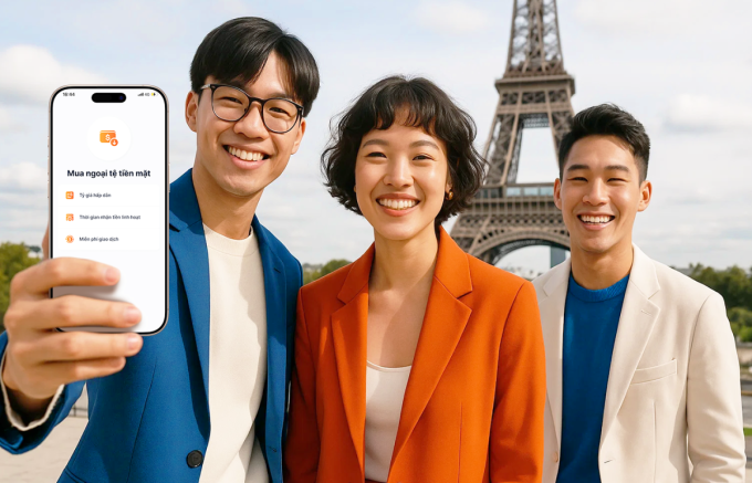 Người dùng tính năng mua ngoại tệ trên MyVIB. Ảnh: VIB