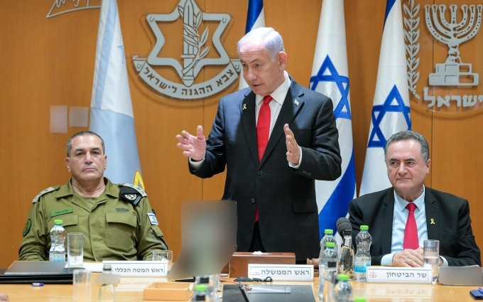 Từ trái qua phải: Tổng tham mưu trưởng IDF Eyal Zamir, Thủ tướng Benjamin Netanyahu, Bộ trưởng Quốc phòng Israel Katz trong cuộc họp ngày 30/6. Ảnh: Times of Israel