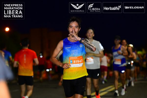 Thịnh Suy Sub2 Bán Marathon: Giáo Án Tự Lập Thành Công