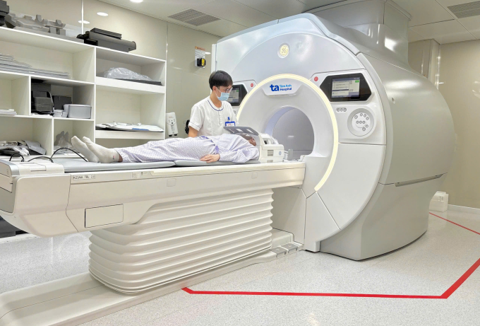 Chụp MRI 3 Tesla giúp phát hiện sớm các bất thường mạch máu. Ảnh: Bệnh viện Đa khoa Tâm Anh