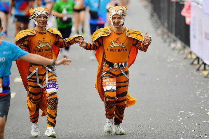 Runner của Tiger Balm chạy 10 và 21km. Ảnh: Đức Đồng
