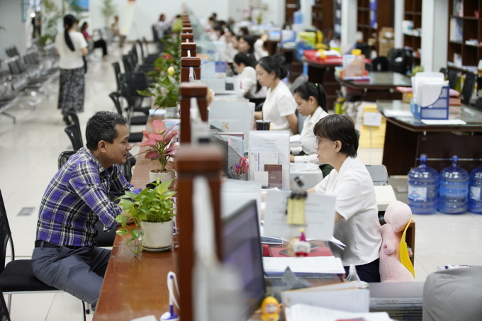 Nhân viên làm việc tại Trung tâm hành chính TP Đà Nẵng, tháng 5/2025. Ảnh: Nguyễn Đông