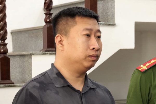 Bắt nhóm cho vay nặng lãi 644%/năm
