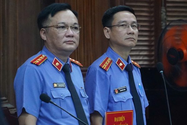 Đinh Trường Chinh: VKS yêu cầu nộp lại 970 tỷ đồng