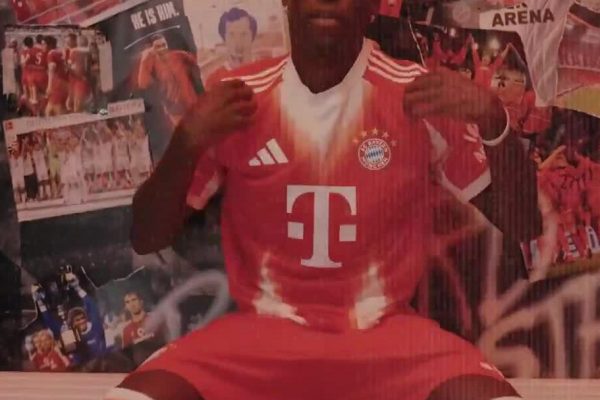 Chelsea đổi ý phút chót, Jackson gia nhập Bayern?