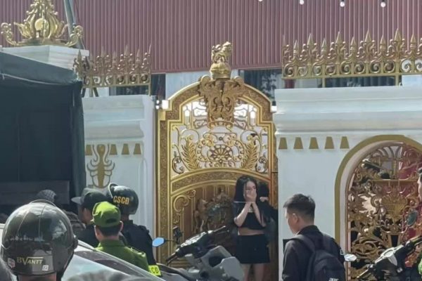 Quảng Ngãi: Phong tỏa karaoke lớn nhất, bắt giữ hơn 50 người