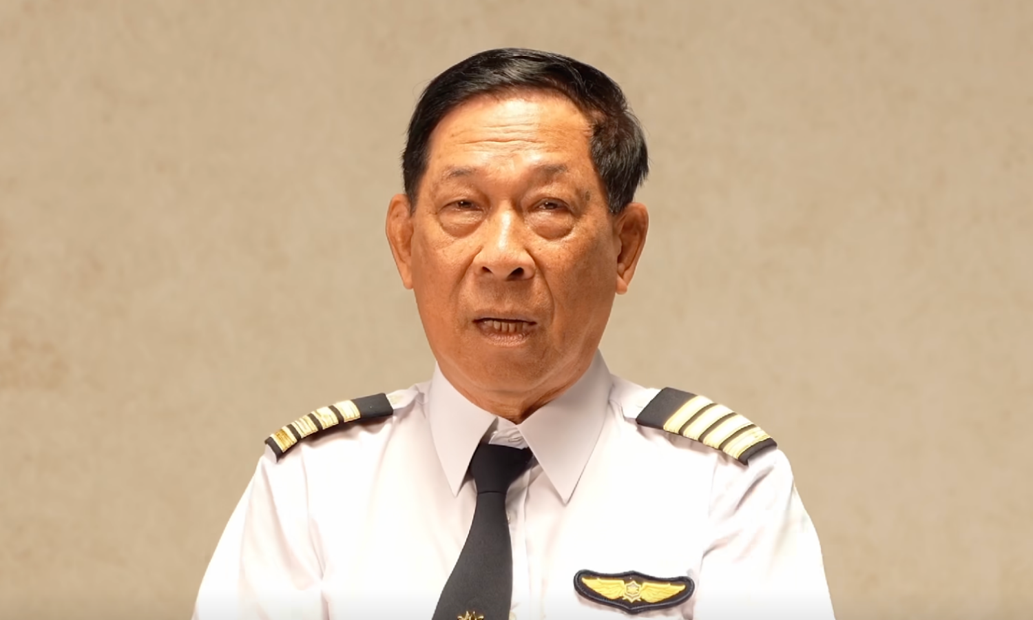 Cơ trưởng Phạm Trung Nam - 76 tuổi - hồi tưởng sự kiện không tặc năm 1978