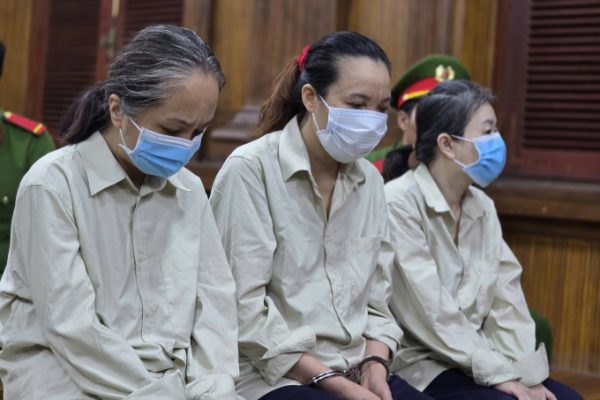 Mái ấm Hoa Hồng: Chủ khai hành hạ trẻ do quá tải
