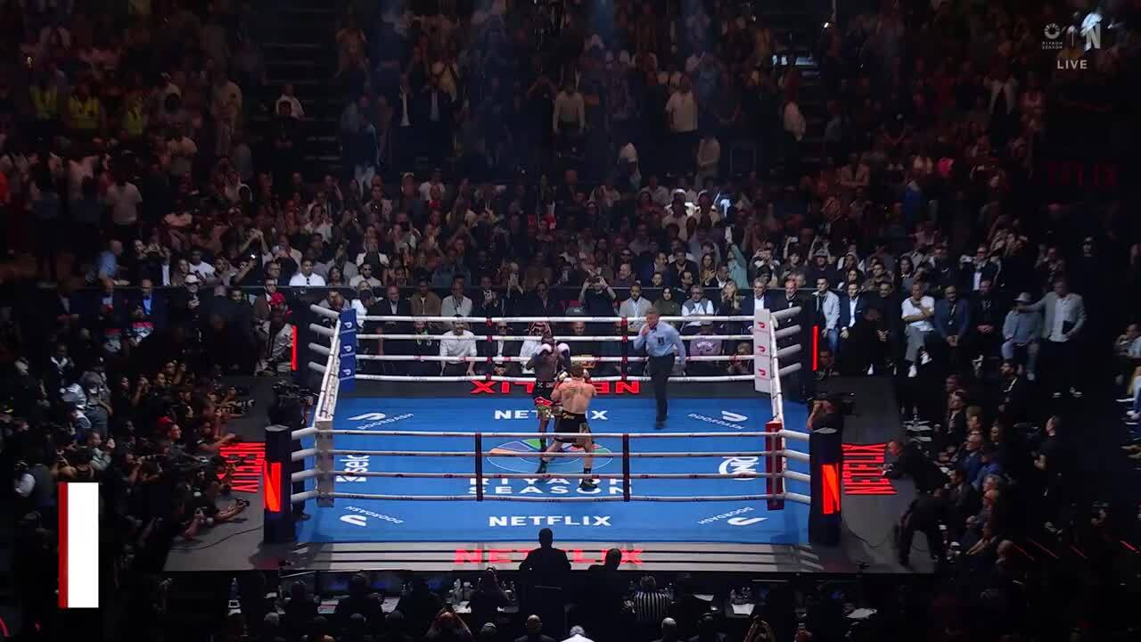 Full diễn biến trận Terence Crawford thắng Canelo Alvarez