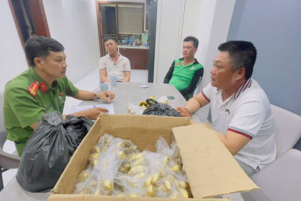Làm giả cổ vật bằng đất cát: Chiêu trò lừa đảo