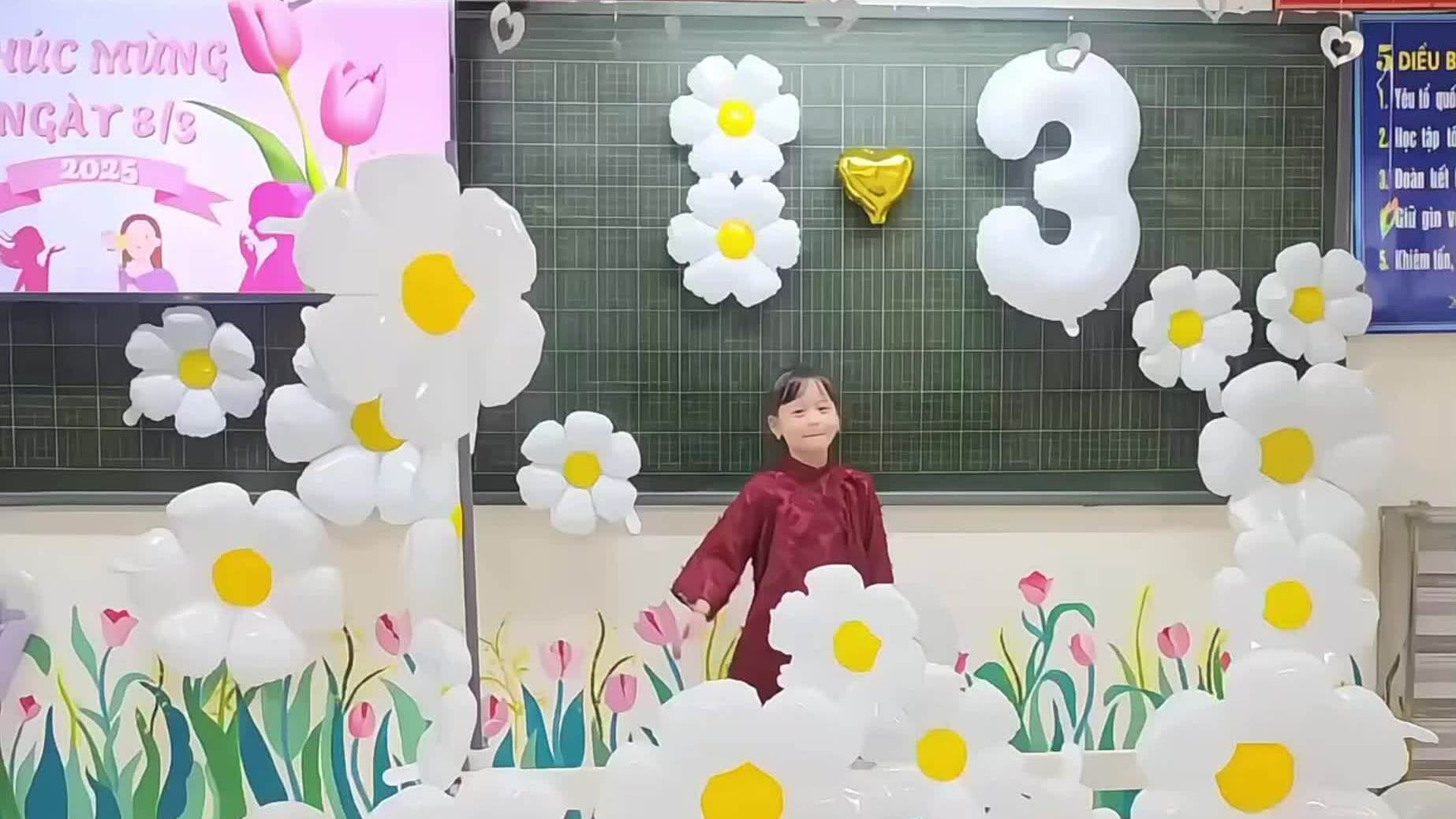 Hà Thủy Tiên hát "Cho con"