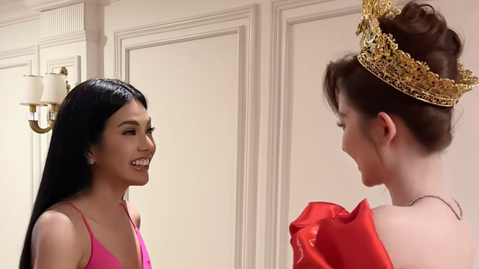 Hoa hậu Quế Anh gặp gỡ Miss Grand International ở hậu trường