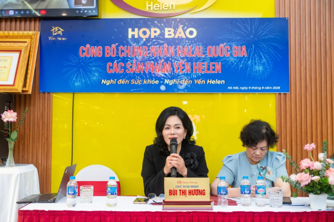 Bà Bùi Thị Hương - Chủ tịch Hội đồng quản trị Helen Group chia sẻ tại sự kiện.