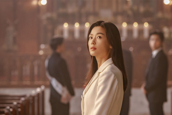 Jeon Ji Hyun bị tẩy chay tại Trung Quốc: Phản ứng của ngôi sao Hàn