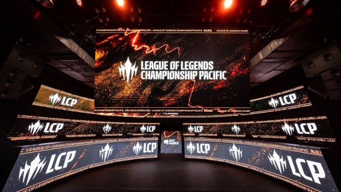 Sân khấu vòng loại Play-off LCP 2025. Ảnh: LCP