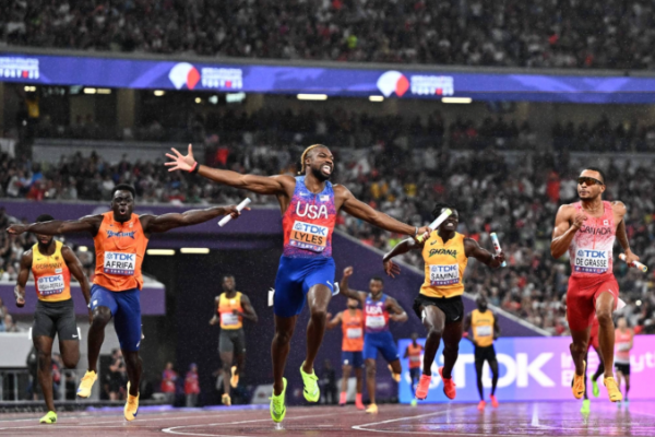 Noah Lyles: Mỹ vô địch tiếp sức 4x100m thế giới!