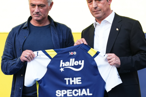 Fenerbahce: Vì sao sa thải Mourinho? Giải thích từ Chủ tịch
