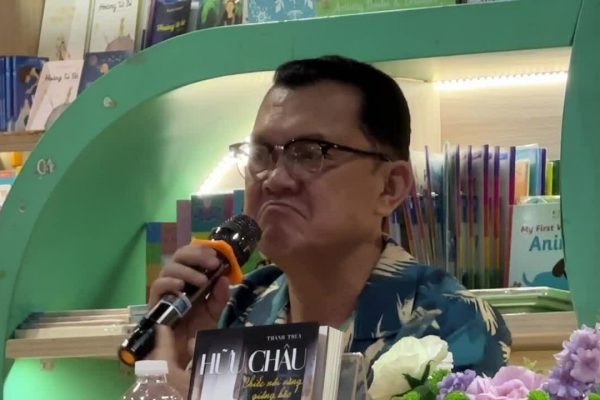 Hữu Châu kể về tai nạn sân khấu của Thành Lộc