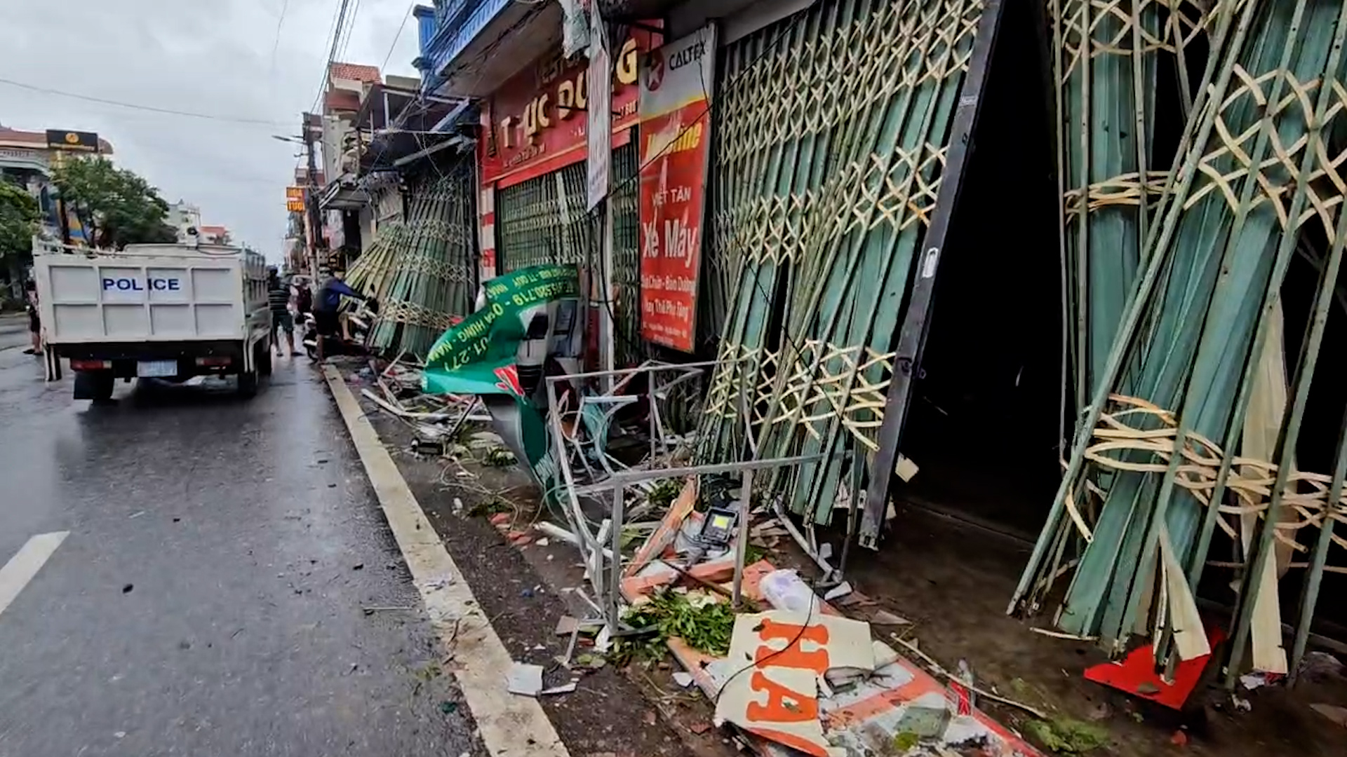 Người dân kể khoảnh khắc Giông lốc khiến 9 người ở Ninh Bình tử vong