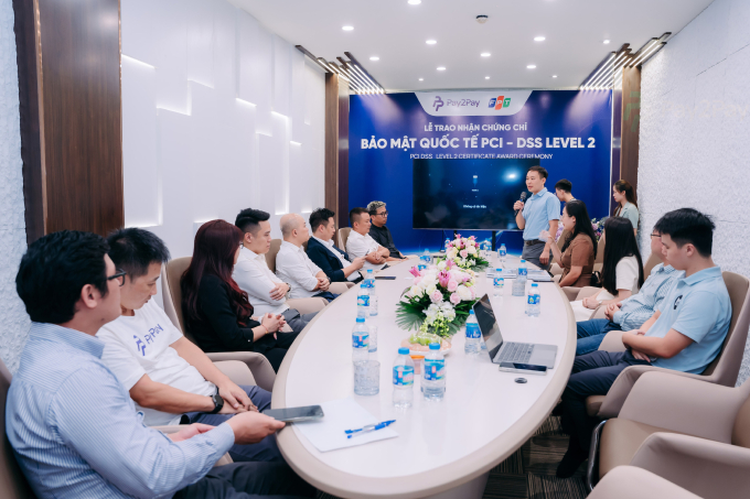 Đại diện FPT phát biểu tại lễ trao chứng chỉ PCI DSS. Ảnh: Pay2Pay