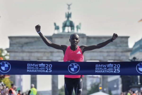 Thời tiết xấu: Runner Kenya lỡ kỷ lục Kiptum