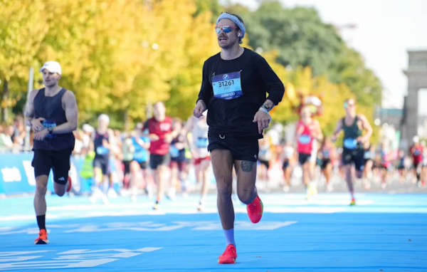 Harry Styles: Sub3 Berlin Marathon 2025 – Tin Hot!