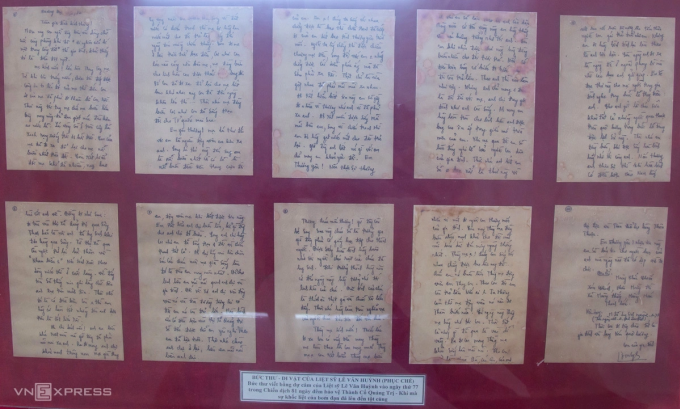 Bức thư của liệt sĩ Lê Văn Huỳnh ở nhà trưng bày trong thành cổ Quảng Trị. Ảnh: Hoàng Táo