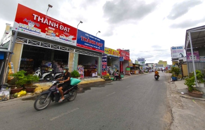 Khu đất ông Tiền thuê sau đó chuyển nhượng lại cho các hộ dân khác xây nhà, kinh doanh mua bán. Ảnh: Minh Khang