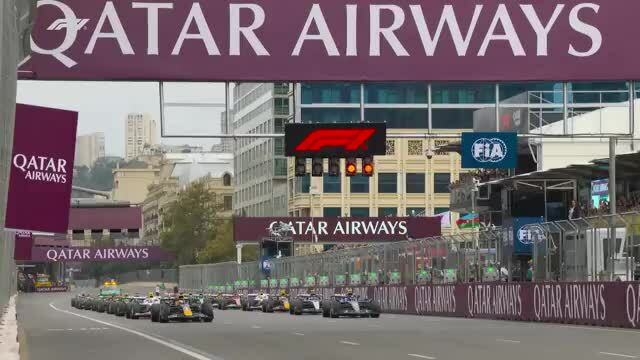 Verstappen thống trị tuyệt đối trên đường đua Baku