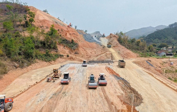 Khánh thành nhiều công trình lớn: Điểm tin ngày 19/12
