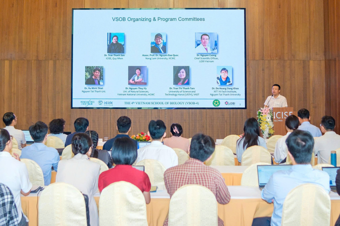 Các học viên tham gia Trường Sinh học Việt Nam. Ảnh: ICISE