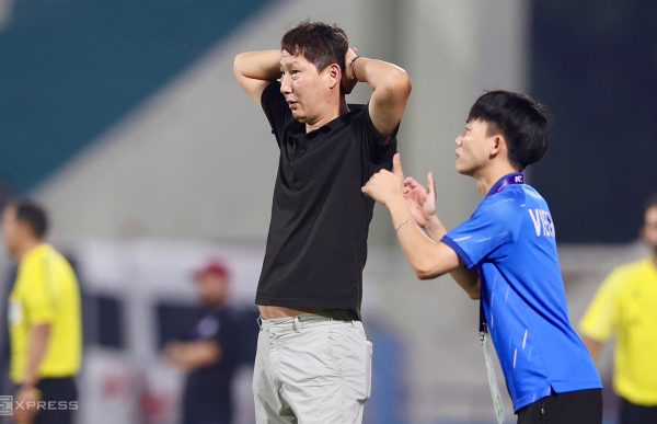 HLV Kim Sang-sik: Ra quân U23 châu Á thắng nhưng chưa hài lòng