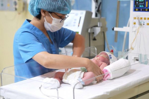 Sốt xuất huyết ở trẻ sơ sinh: Dấu hiệu cảnh báo sớm cần biết