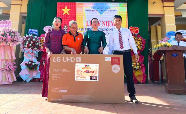 FPT & LG: ‘Lớp học thông minh’ cho 80 trường khó khăn