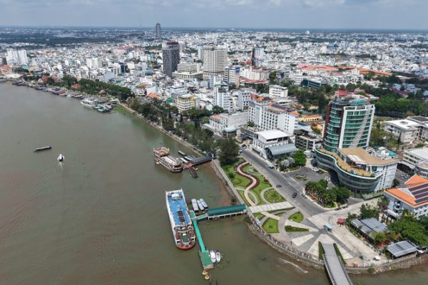 200 Tỷ Đồng Chống Ngập Cho Bến Ninh Kiều: Giải Pháp
