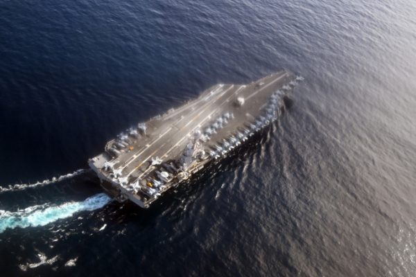 Washington điều siêu tàu sân bay đối phó băng đảng ma túy ở Mỹ Latin