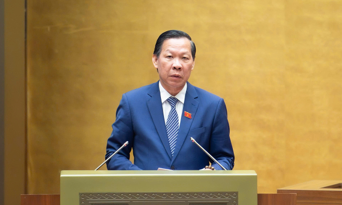 Ông Phan Văn Mãi phát biểu tại phiên họp Quốc hội chiều 20/10. Ảnh: Media Quốc hội