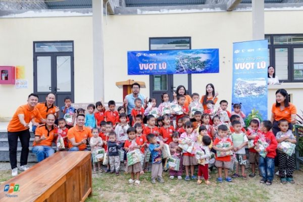 FPT & Quỹ Hy Vọng: Tài trợ tái thiết 15 trường học