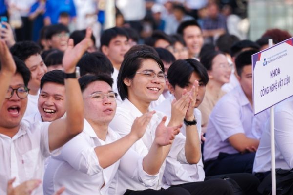 Tuyển sinh đại học 2026: 5 trường công bố phương án mới