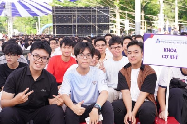 Nửa Tân Sinh Viên Bách Khoa TP HCM Đạt Chuẩn Tiếng Anh Đầu Ra