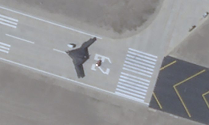 UAV trong ảnh chụp căn cứ thử nghiệm Mã Lan, Tân Cương, Trung Quốc ngày 14/8. Ảnh: Planet Labs